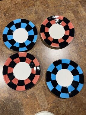 Set of 4 Checkerboard Accent saucer Plates - Blue & Coral with Black Trim